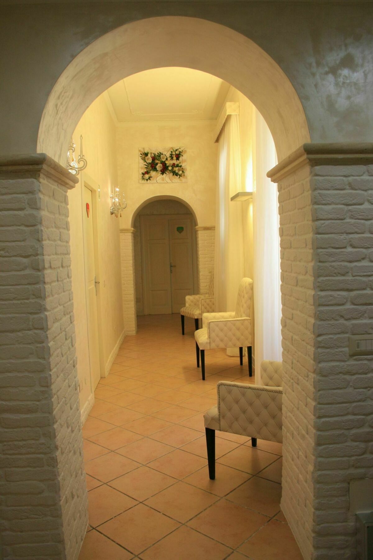 Crystal Rhome Rome Luaran gambar